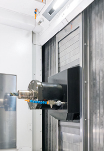 Flat machining chamber